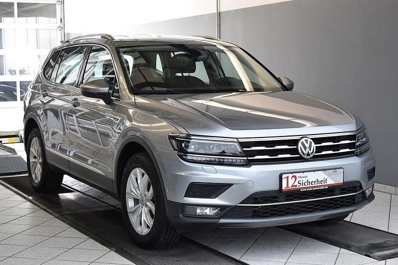 Gebraucht VW Tiguan Allspace Highline 150 PS (110 kW) 2021 Silber SUV