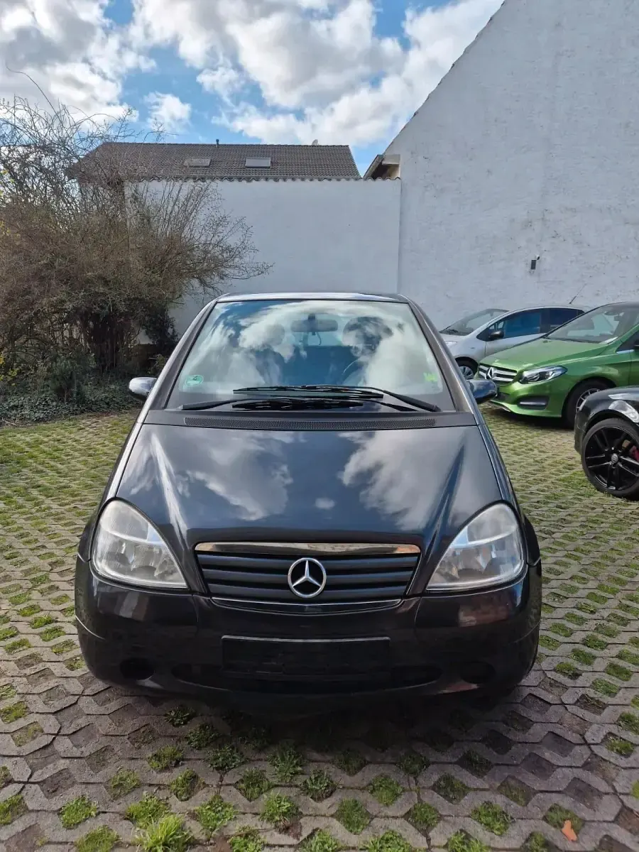 Brugt Mercedes A170 90 HK (66 kW) 1998 Sort Sedan