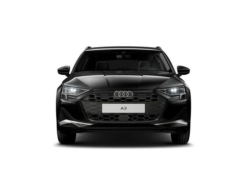 Gebraucht Audi A3 Advanced Plus 116 PS (85 kW) 2025 Mythosschwarz metallic Limousine