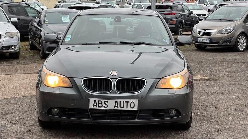 Gebraucht BMW 525 177 PS (130 kW) 2005 Grau Limousine