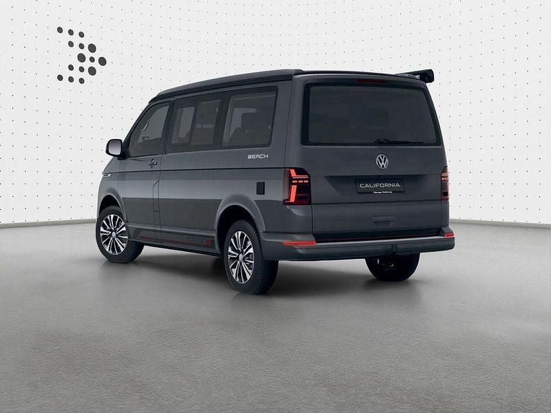 Gebraucht VW California Beach 150 PS (110 kW) 2024 Pure grey Van
