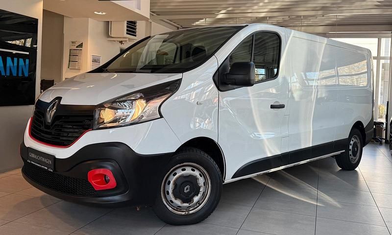 Weiß Gebraucht 2019 Renault Trafic Komfort Van / Kleinbus | 14.990 € (Guter Preis) - Bild 1/4