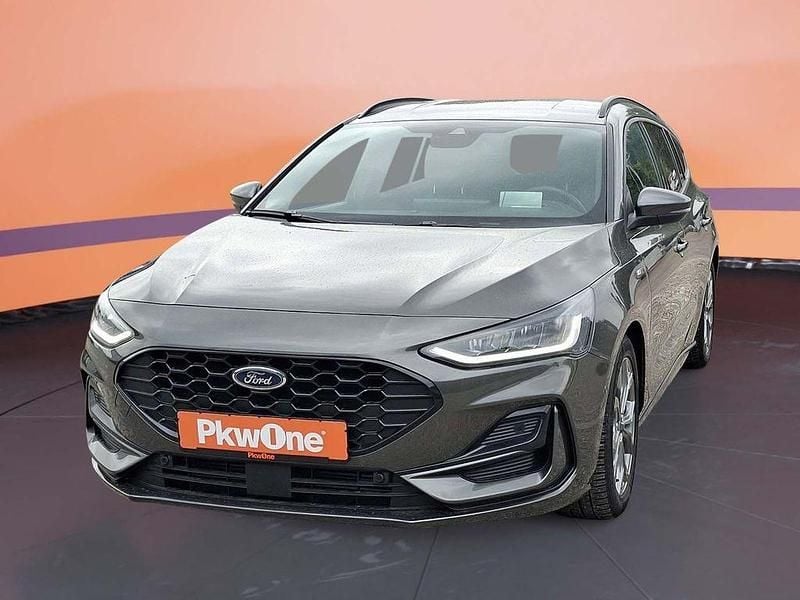 Grau Gebraucht 2024 Ford Focus ST-Line Kombi | 22.980 € (Superpreis) - Bild 1/4