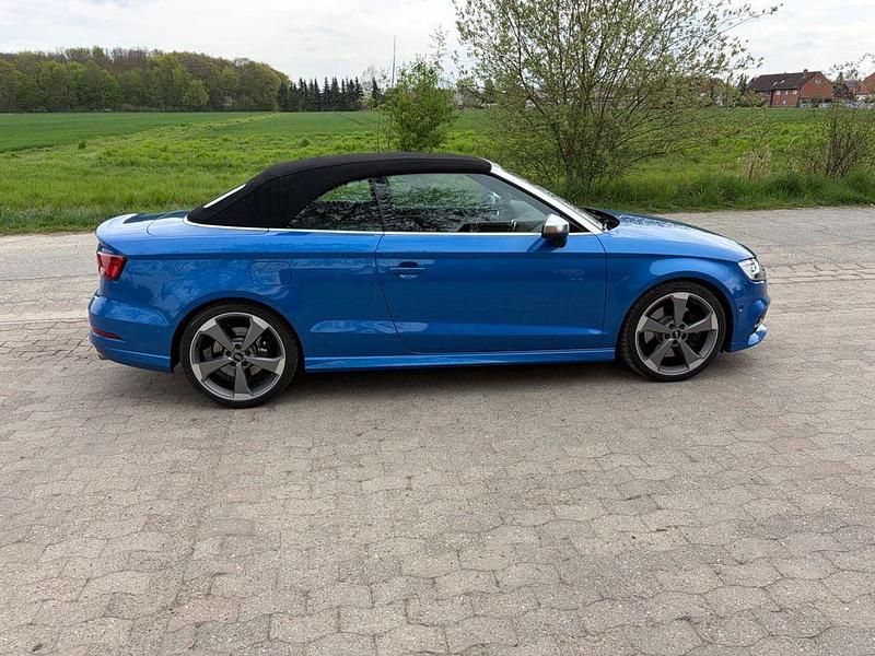 Gebraucht Audi S3 Cabriolet Sport 300 PS (220 kW) 2019 Blau Cabrio