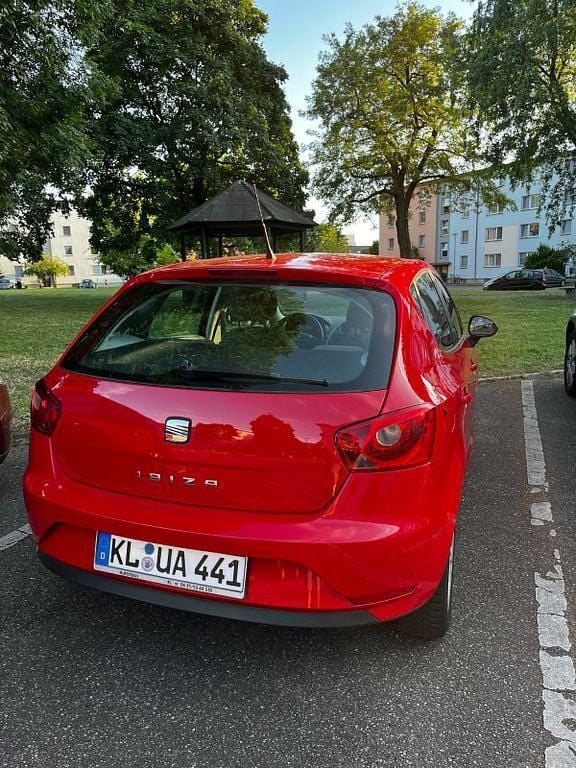 Gebraucht Seat Ibiza 105 PS (77 kW) 2012 Rot Limousine