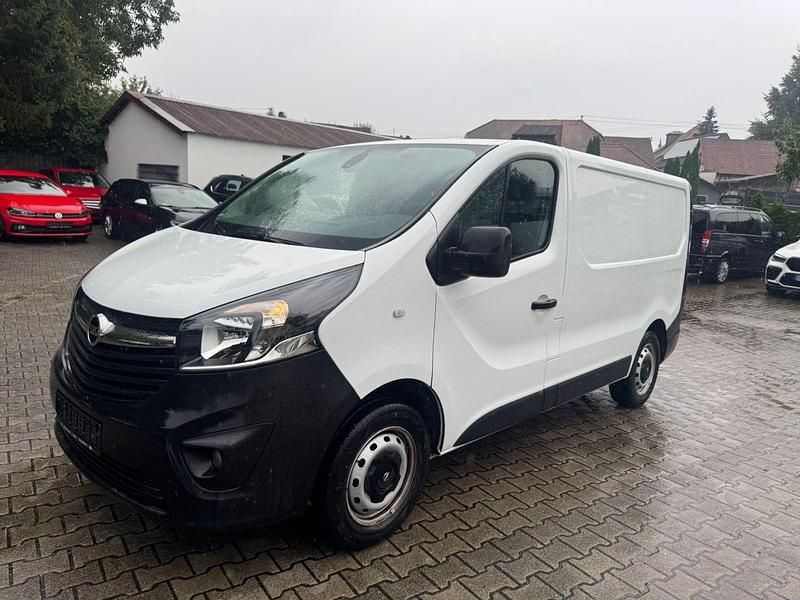 Weiß Gebraucht 2018 Opel Vivaro Van | 6.500 € (Guter Preis) - Bild 1/4
