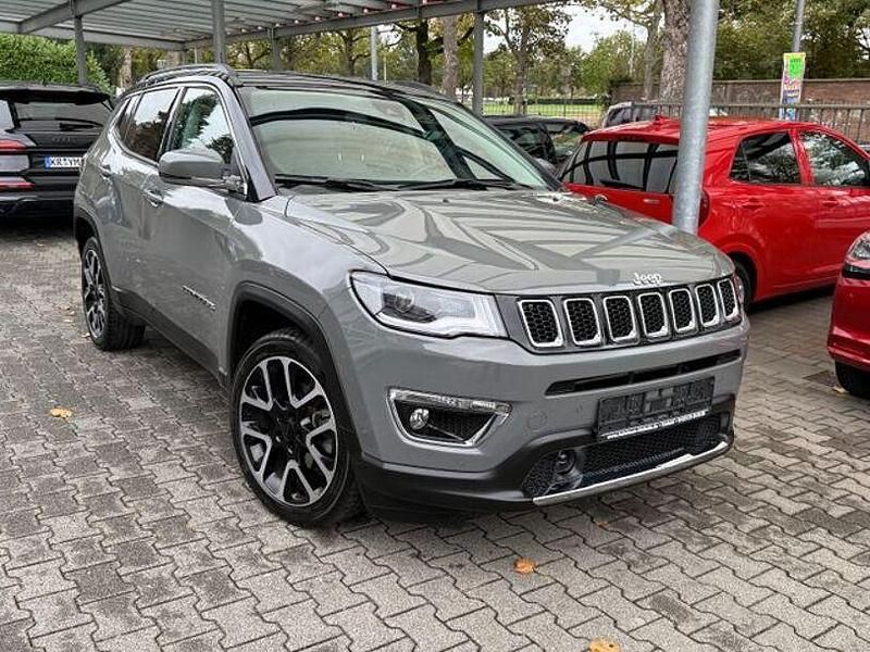 Grau Gebraucht 2021 Jeep Compass Limited SUV | 19.850 € (Guter Preis) - Bild 1/4