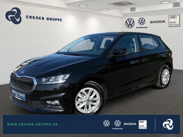 Schwarzmagic perleffekt Gebraucht 2024 Skoda Fabia Selection Limousine | 18.499 € (Etwas zu teuer) - Bild 1/4