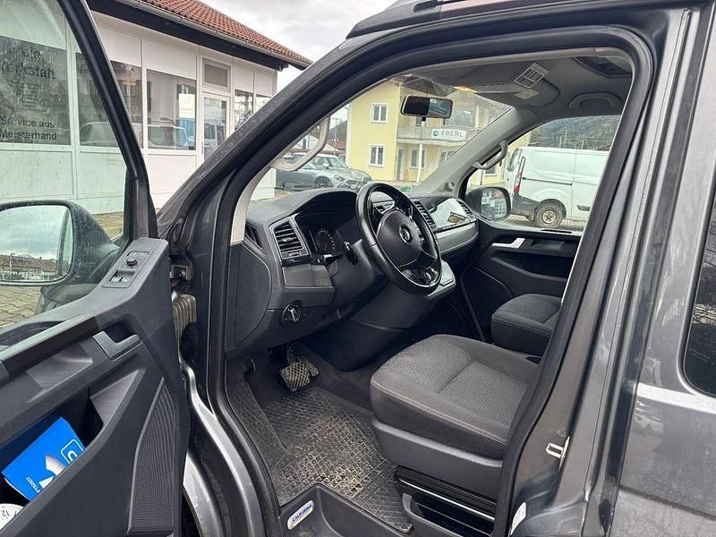 Gebraucht VW California Beach 120 PS (88 kW) 2018 Grau Van