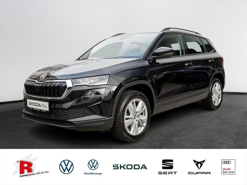 Schwarz Gebraucht 2024 Skoda Karoq Selection SUV | 33.990 € (Etwas zu teuer) - Bild 1/4