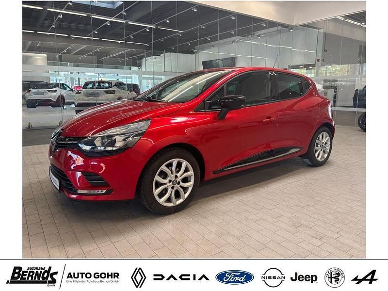 Gebraucht Renault Clio IV Collection 90 PS (66 kW) 2019 Rouge flamme (metallic) Kleinwagen