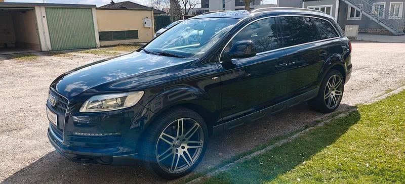 Second-hand Audi Q7 S-Line 326 CP (239 kW) 2007 Negru SUV