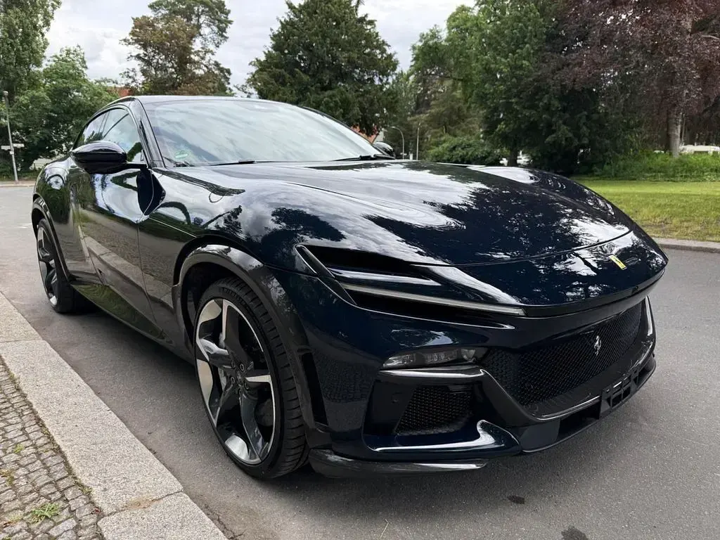 Gebraucht Ferrari Purosangue 725 PS (533 kW) 2023 Blau SUV