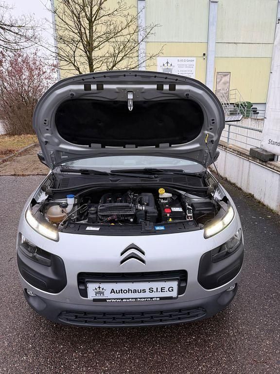 Gebraucht Citroën C4 SELECTION 82 PS (60 kW) 2018 Silber SUV