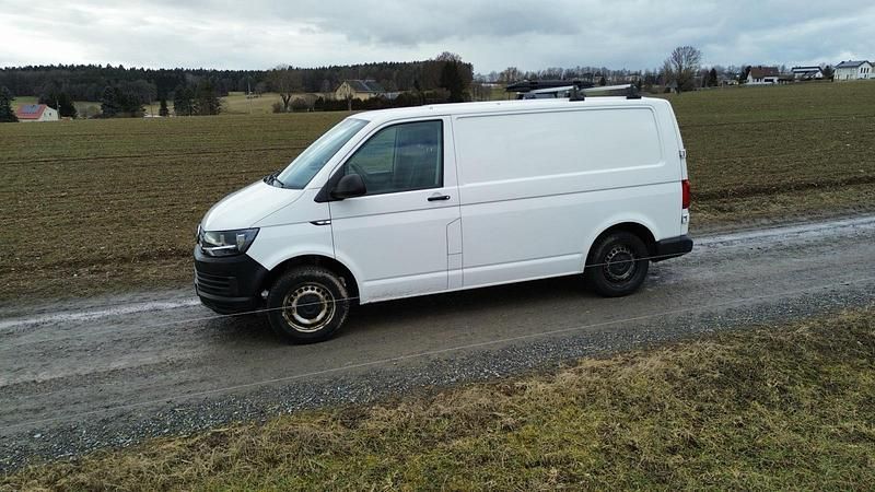 Gebraucht VW Transporter 104 PS (76 kW) 2015 Weiß Van