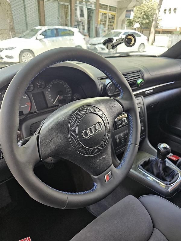 Gebraucht Audi S4 265 PS (194 kW) 2000 Schwarz Limousine