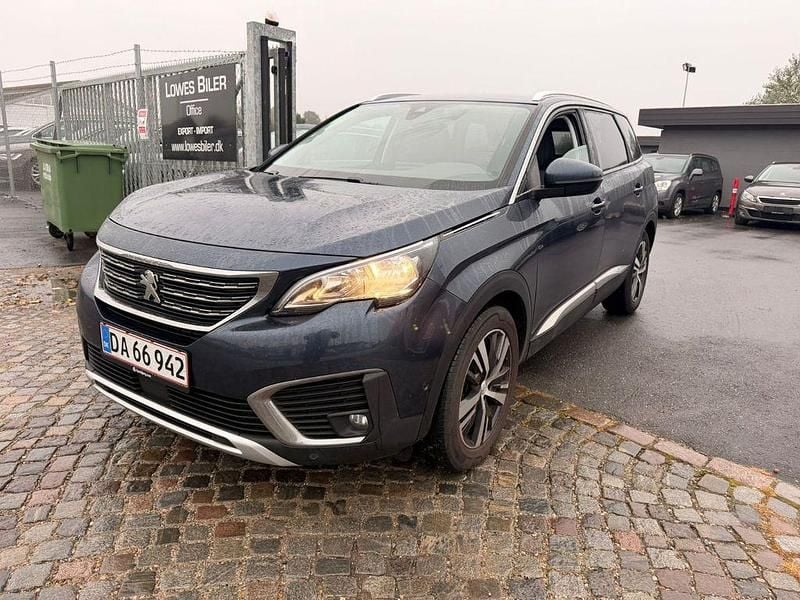 Gebraucht Peugeot 5008 Allure 131 PS (96 kW) 2017 Blau Van / Kleinbus