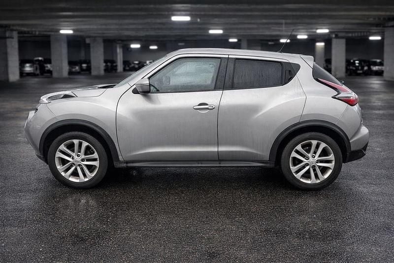 Gebraucht Nissan Juke Acenta 116 PS (85 kW) 2015 Silber SUV