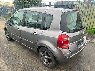 Occasion Renault Grand Modus 101 ch (74 kW) 2011 Monospace