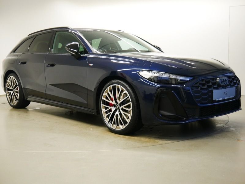 Gebraucht Audi A5 S-Line 204 PS (150 kW) 2025 Blau Coupé