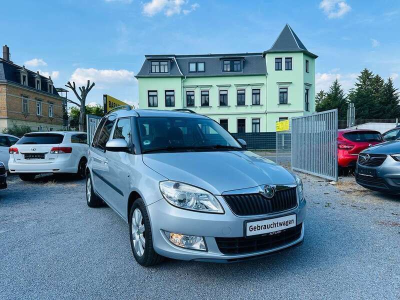 Brilliantsilber metallic Gebraucht 2012 Skoda Roomster Ambition Kombi | 5.499 € (Fairer Preis) - Bild 1/4