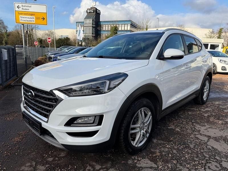 Gebraucht Hyundai Tucson Trend 136 PS (100 kW) 2019 Weiß SUV