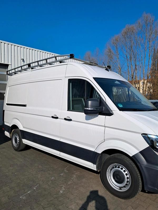 Gebraucht VW Crafter 102 PS (75 kW) 2023 Weiß Van