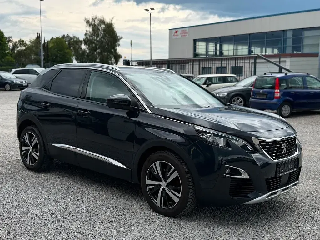 Gebraucht Peugeot 3008 Allure 131 PS (96 kW) 2020 Grau SUV