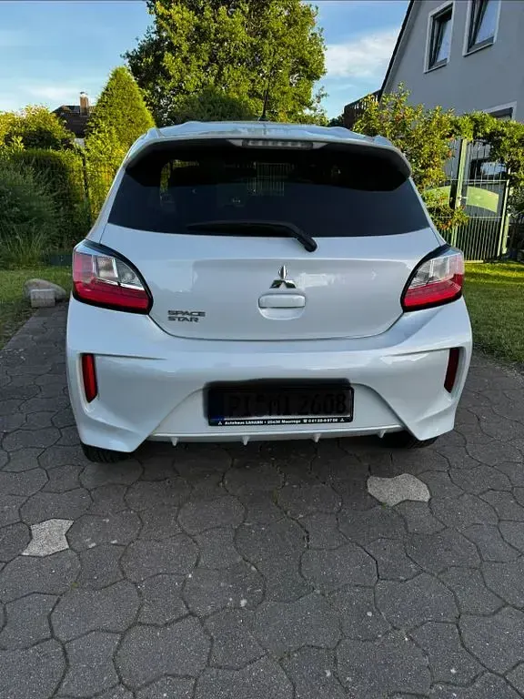 Gebraucht Mitsubishi Space Star Select+ 71 PS (52 kW) 2023 Weiß Kleinwagen
