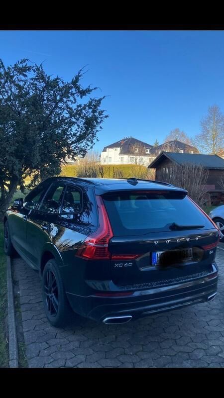 Schwarz Gebraucht 2021 Volvo XC60 R-Design SUV | 35.800 € (Fairer Preis) - Bild 1/1