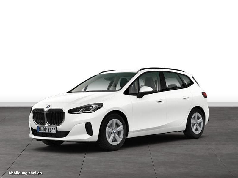 Gebraucht BMW 223 Active Tourer 197 PS (144 kW) 2025 Weiß Van / Kleinbus