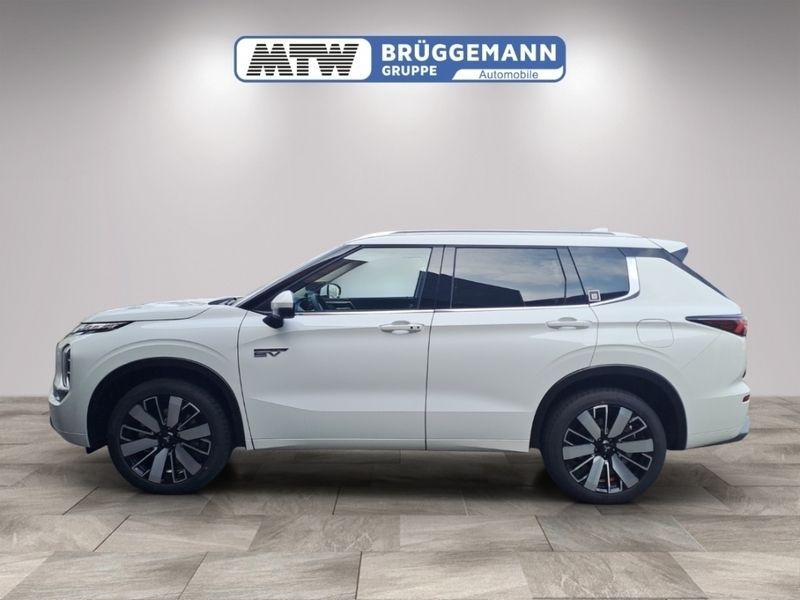 Gebraucht Mitsubishi Outlander P-HEV Top 306 PS (225 kW) 2025 Weiss SUV