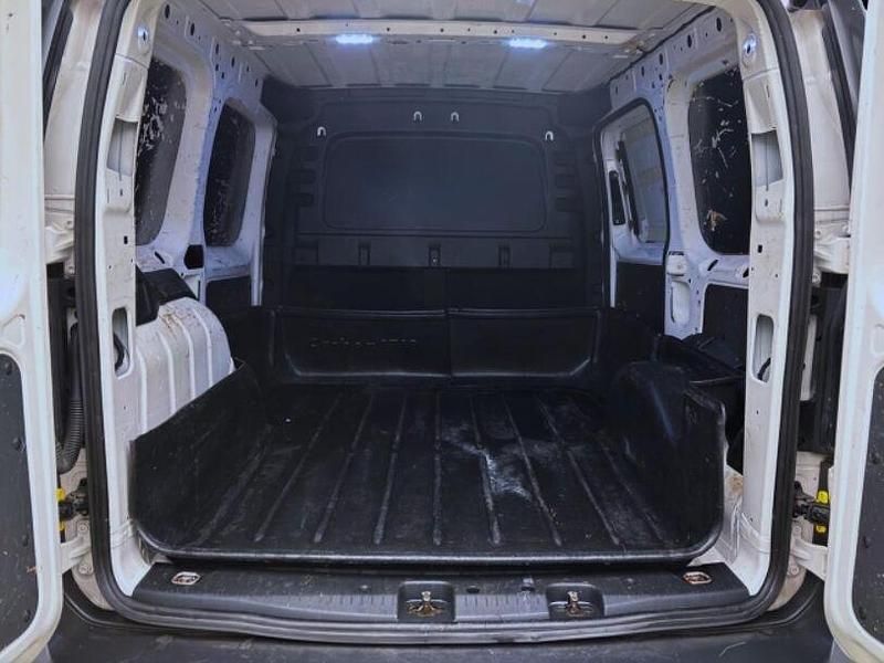 Gebraucht VW Caddy 122 PS (89 kW) 2021 Weiss Van / Kleinbus