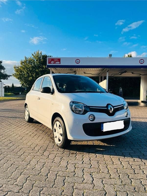 Weiß Gebraucht 2018 Renault Twingo SE Kleinwagen | 3.700 € (Superpreis) - Bild 1/4