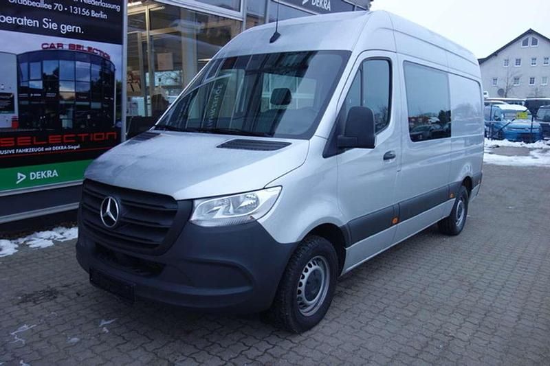Gebraucht Mercedes Sprinter 170 PS (125 kW) 2023 Silber Van