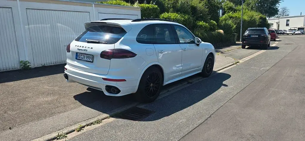 Gebraucht Porsche Cayenne 441 PS (324 kW) 2016 Weiß SUV