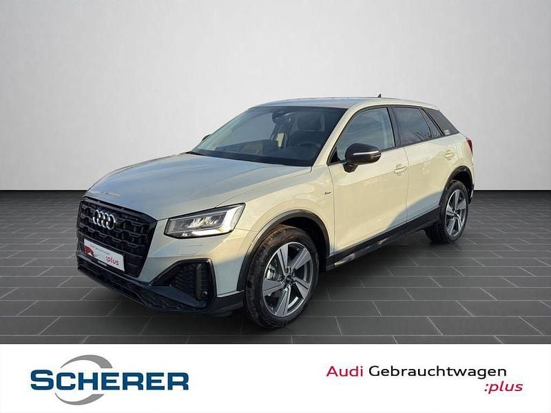 Gebraucht Audi Q2 Ambiente 150 PS (110 kW) 2025 Daytonagrau perleffekt (metallic) SUV