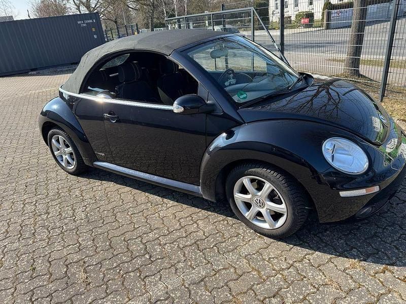 Schwarz Gebraucht 2010 VW Beetle Cabrio | 7.800 € (Teuer) - Bild 1/4