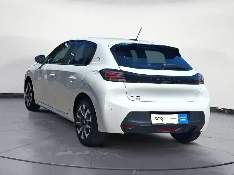 Gebraucht Peugeot 208 Active 75 PS (55 kW) 2024 Weiß Kleinwagen