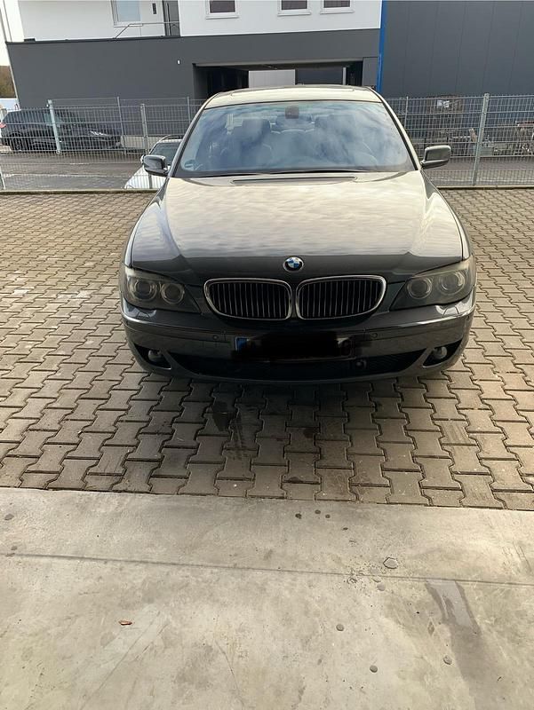 Gebraucht BMW 760 450 PS (330 kW) 2005 Grau Limousine