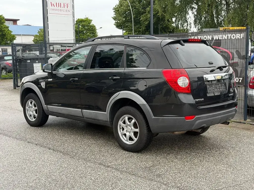 Gebraucht Chevrolet Captiva LS 136 PS (100 kW) 2008 Schwarz SUV