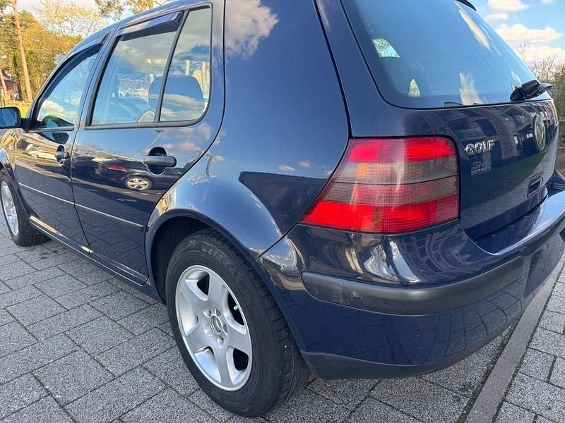 Gebraucht VW Golf IV Edition 75 PS (55 kW) 2000 Blau Limousine