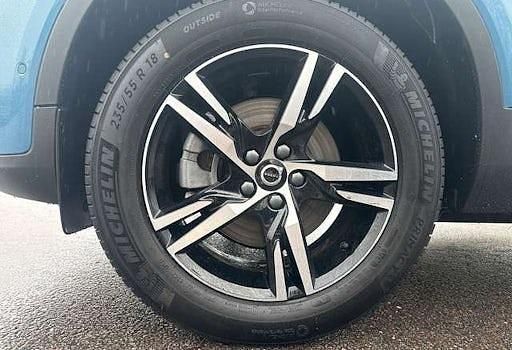 Gebraucht Volvo XC40 Plus 197 PS (144 kW) 2025 Blau SUV