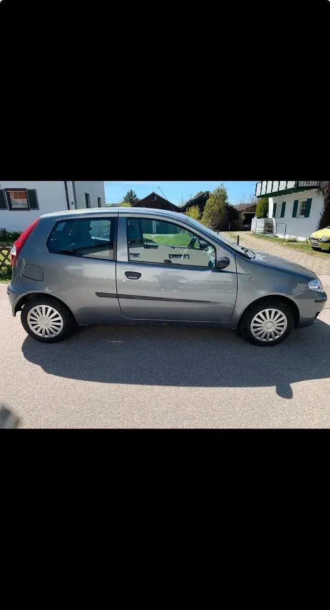 Gebraucht Fiat Punto 60 PS (44 kW) 2005 Grau Kleinwagen