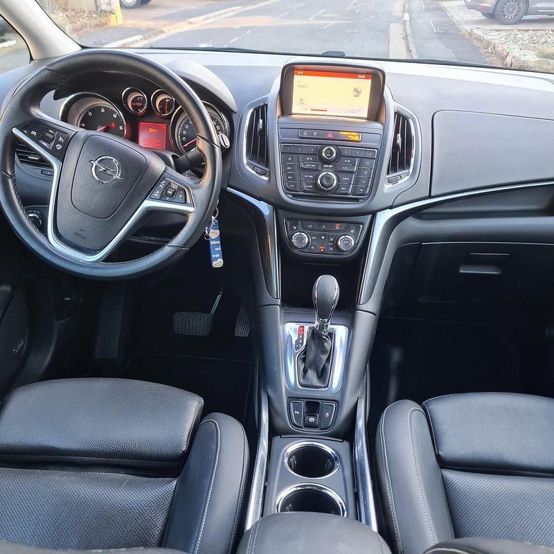 Gebraucht Opel Zafira 170 PS (125 kW) 2015 Silber Van / Kleinbus