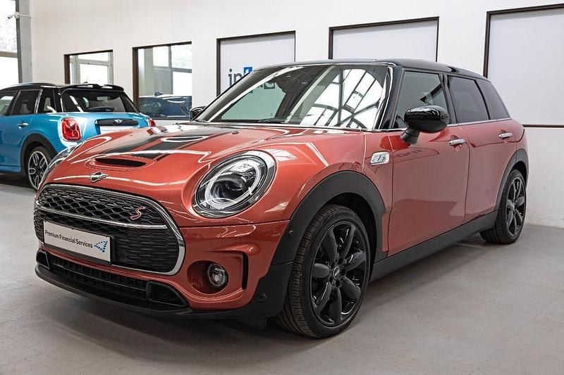 Rot Gebraucht 2021 Mini Cooper SD Clubman Kombi | 24.980 € (Fairer Preis) - Bild 1/4
