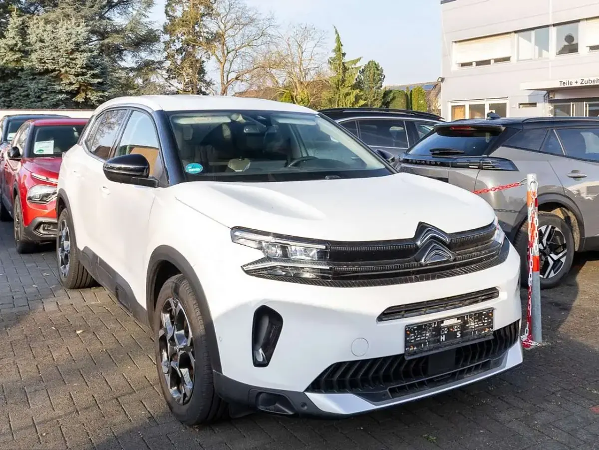 Gebraucht Citroën C5 Aircross PureTech 131 PS (96 kW) 2024 Weiss SUV