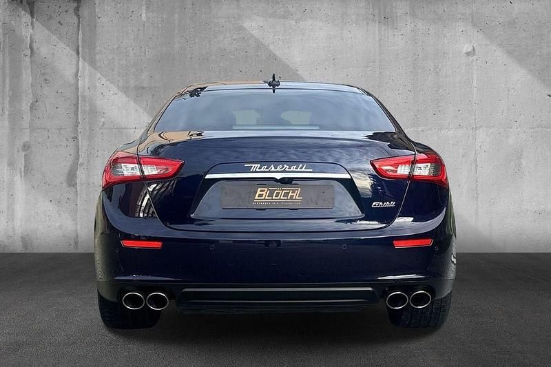 Gebraucht Maserati Ghibli 275 PS (202 kW) 2017 Blu nobile pearl Limousine