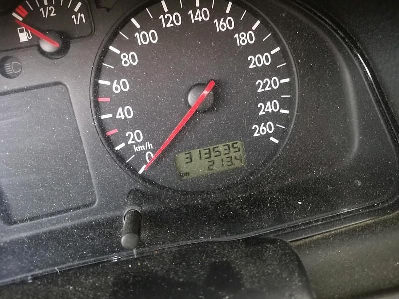 Gebraucht 1998 VW Passat Kombi | 800 € - Bild 1/4