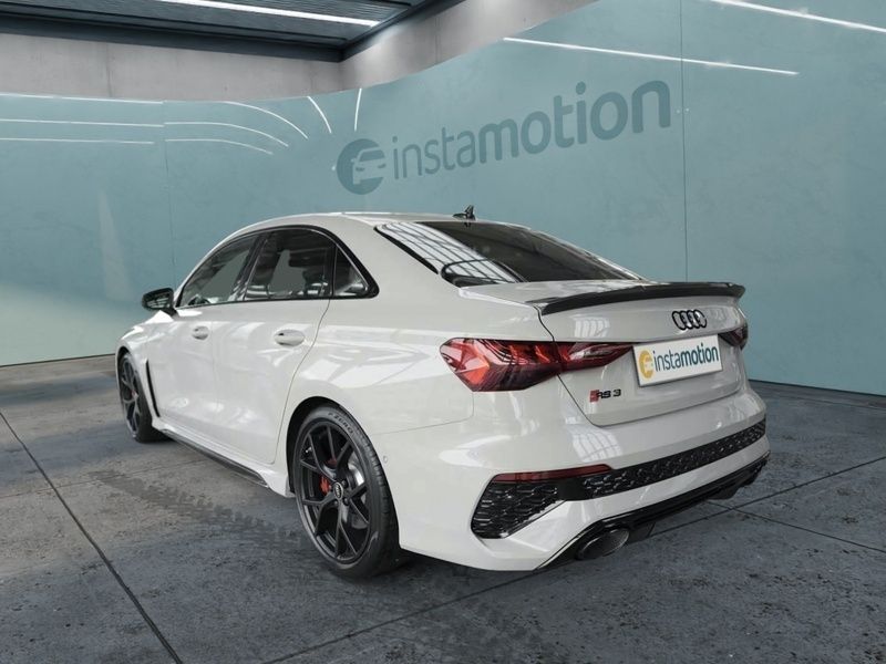 Gebraucht Audi RS3 Sport 400 PS (294 kW) 2024 Beige Limousine